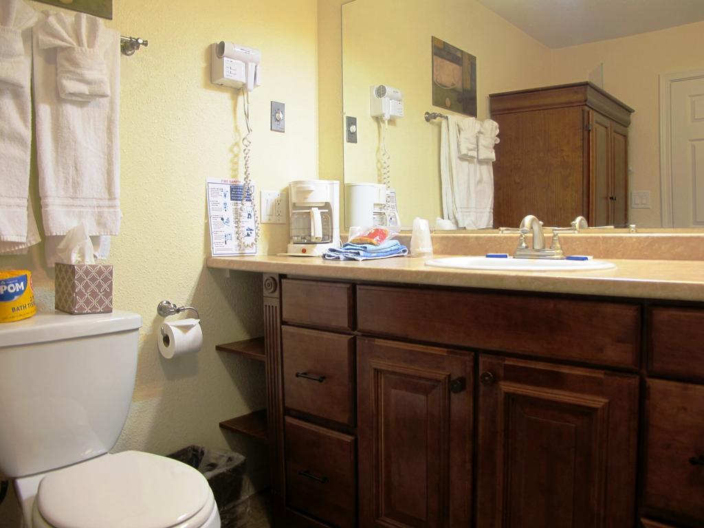 Anchorage Uptown Suites Chambre photo
