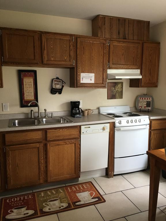 Anchorage Uptown Suites Extérieur photo
