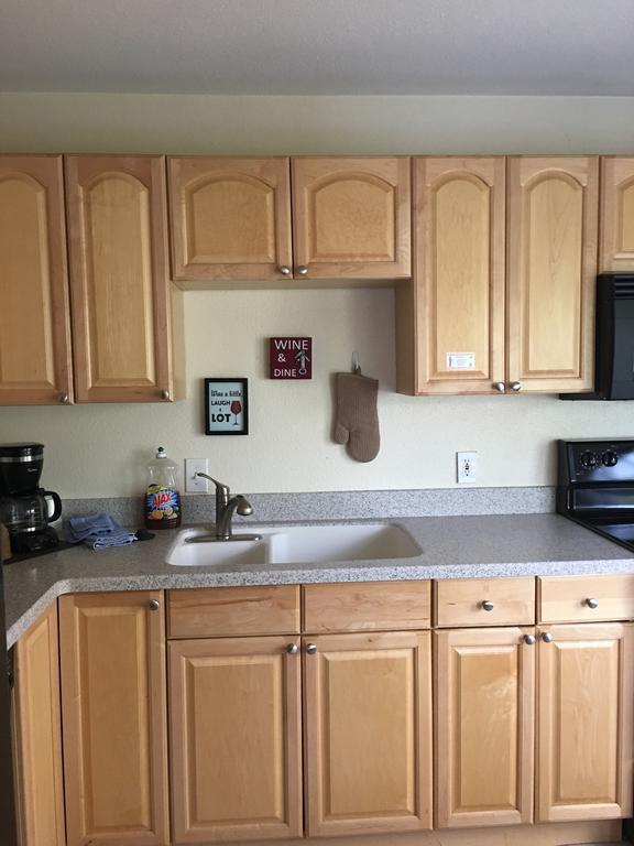 Anchorage Uptown Suites Extérieur photo