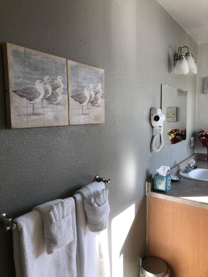 Anchorage Uptown Suites Extérieur photo