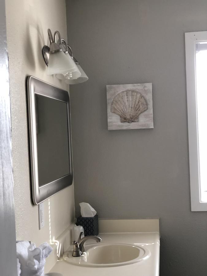 Anchorage Uptown Suites Extérieur photo