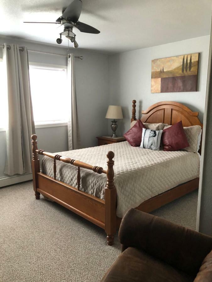 Anchorage Uptown Suites Extérieur photo