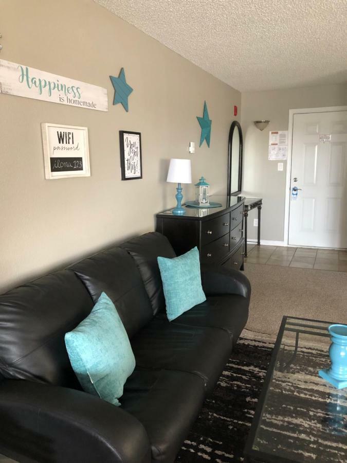 Anchorage Uptown Suites Extérieur photo