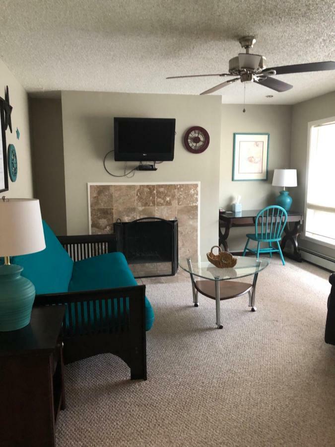 Anchorage Uptown Suites Extérieur photo